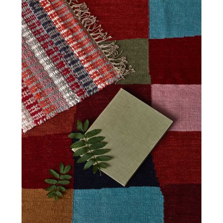 Huvila räsymatto, eri värejä