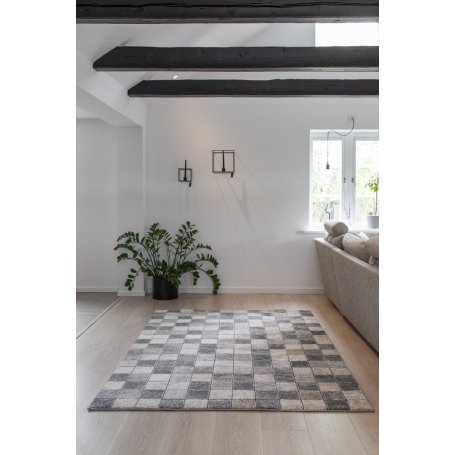 Husvik harmaat nukkamatot