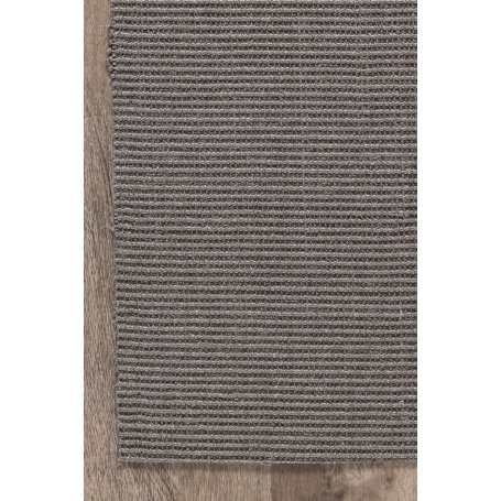 Paraiso blyerts, ohuempi sisalmatto mittojen mukaan