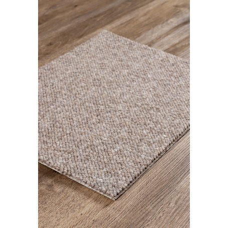 Chiaro earth, villamatot mittojen mukaan