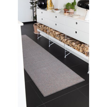 Confetti silver laadukas 80 cm kumipohjainen käytävämatto edullisesti. Ilmainen leikkaus, kanttaus ja toimitus.